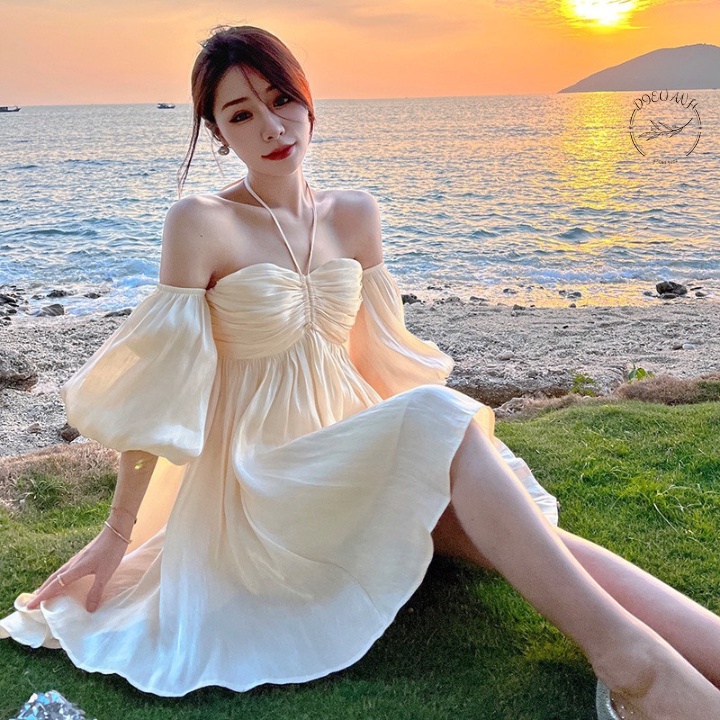 vay tre vai vay di bien tay bong chat to voan cho cac nang di dao pho dieuanh5202