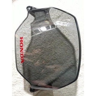 Kính chắn gió SH ý tem honda đỏ, kèm ốc đầy đủ