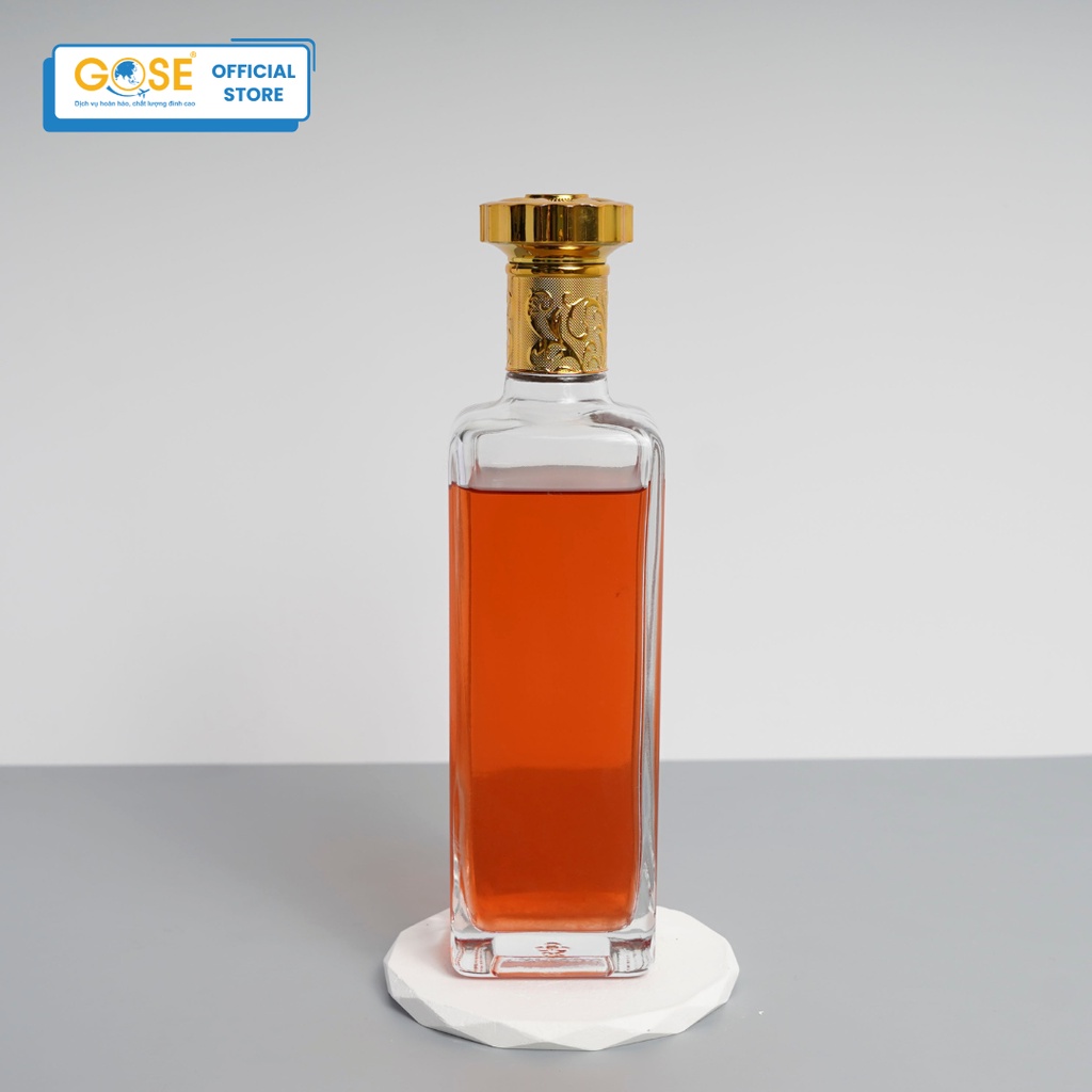 Ảnh Chai thủy tinh đựng rượu 500ml GOSE dáng vuông nắp vàng cao cấp chiết thực phẩm 2