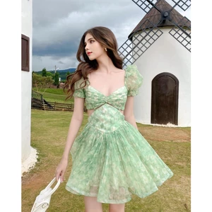 ĐẦM HOA VOAN HỞ LƯNG MÀU XANH LÁ, ĐẦM NỮ NÀNG THƠ HOT TREND TÔN DÁNG | MEOINDAHOUSE