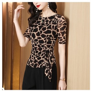 Áo Thun Họa Tiết Da Báo Eo Thon SM43