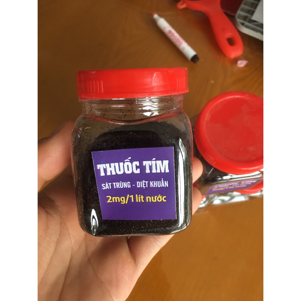 Thuốc tím sát khuẩn,khử trùng cho cá cảnh,khử khuẩn cho nước bể mới hộp 100gram.