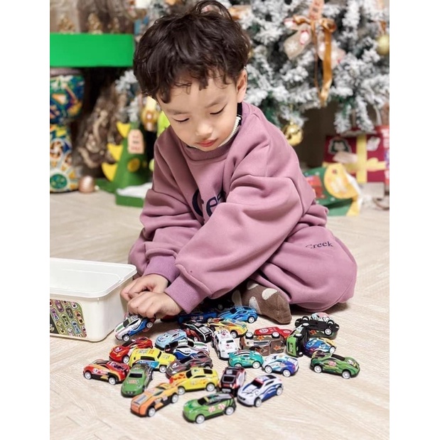 Set Hộp 30 xe ô tô hợp kim kèm hộp đựng hàng loại 1, thùng xe ô tô đồ chơi nhiều màu kèm