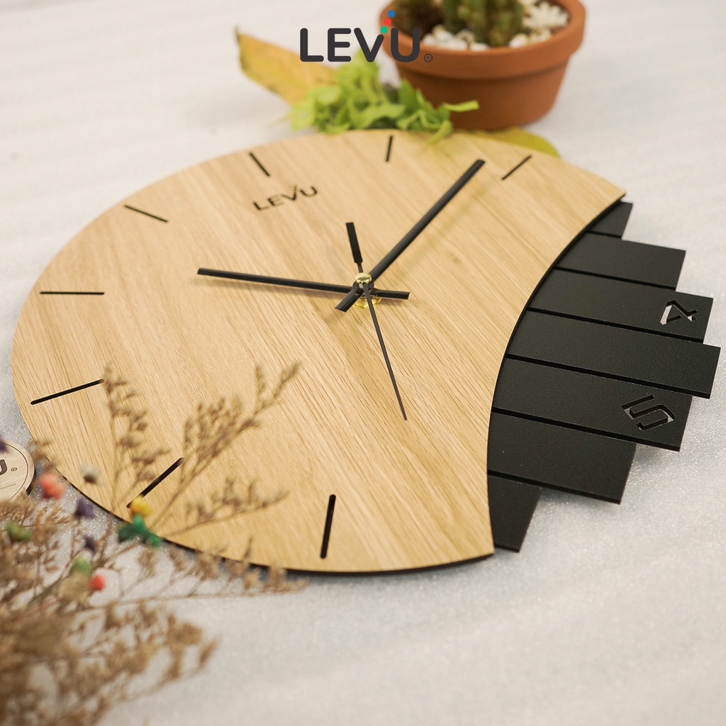 Đồng Hồ Gỗ Treo Tường trang trí mẫu cách điệu kim trôi êm ái