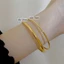Vòng tay titan không gỉ mạ vàng 18k thiết kế trơn bóng đơn giản thanh lịch dành cho nữ