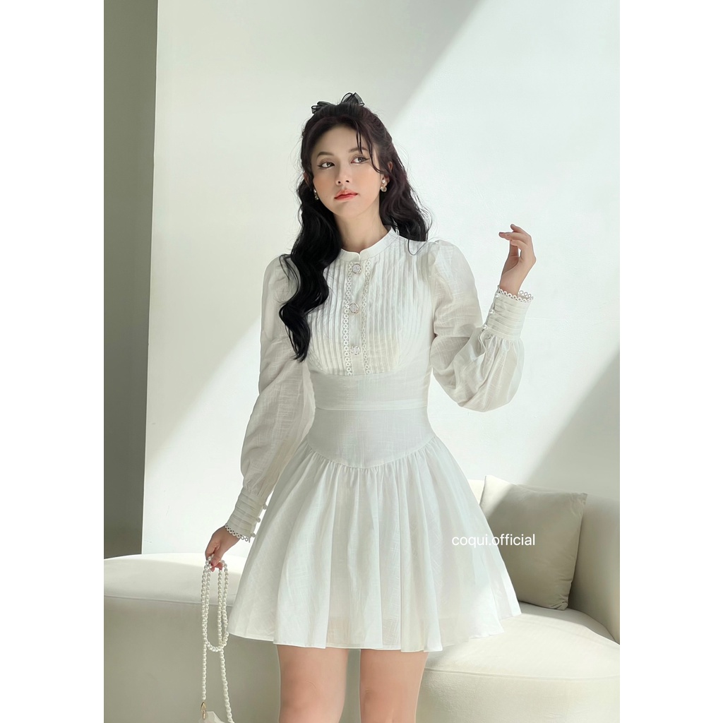 NIKITA DRESS - Đầm Trắng Xẻ Xếp Li Quyến Rũ