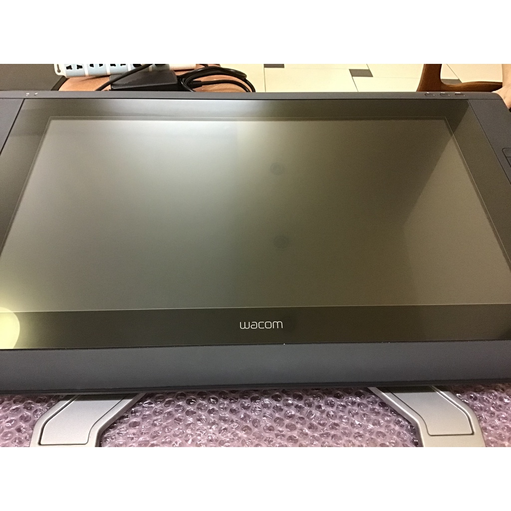 Wacom cintiq22HD DTH-2200 値下げしました 【公式通販】