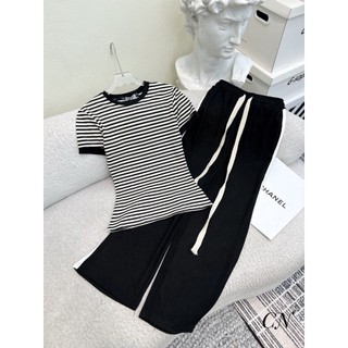 Set Bộ Đồ Nữ Áo Kẻ Đen Trắng Ngắn Tay Phối Viền Mix Chân Váy Umi Hàn Dây Rút To Freesize
