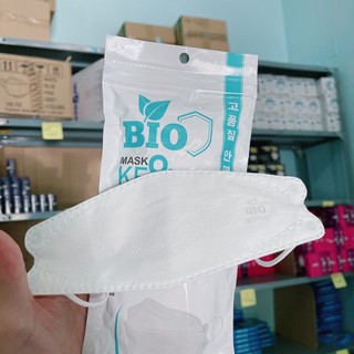 THÙNG 300 CHIẾC KHẨU TRANG KHÁNG KHUẨN 4D KF94 KENKO LUXURY  ÔM SÁT MẶT LỌC BỤI BẨN