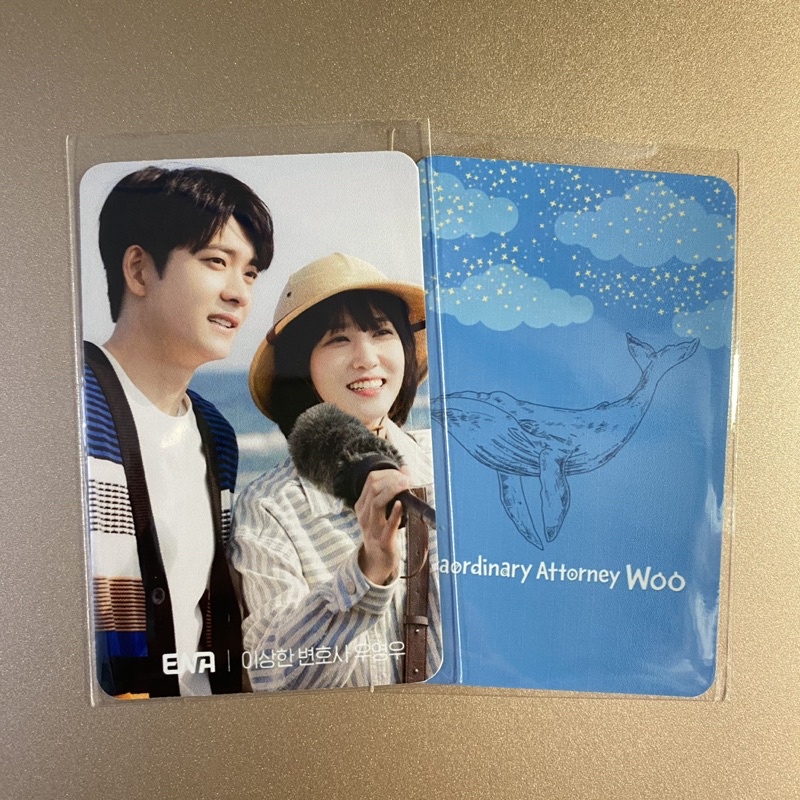 card bo góc "Nữ luật sư kì lạ Woo Young Woo"(Extraordinary Attorney Woo)