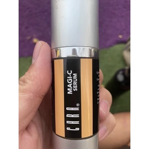 Magi-C Serum - CARA Cosmetics Hỗn hợp chống oxy hóa cao của các loại tinh dầu và vitamin C, A & E cung cấp