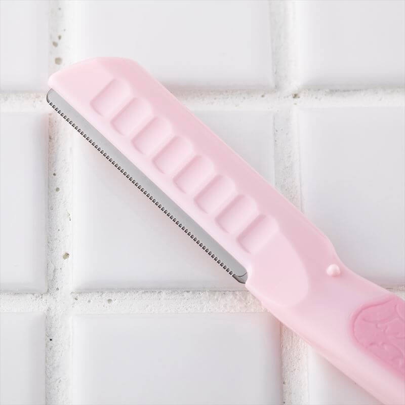 Dao Cạo Lông Mày Cán Dài Kai Pretty 01628-GA0053 Set 3 cây