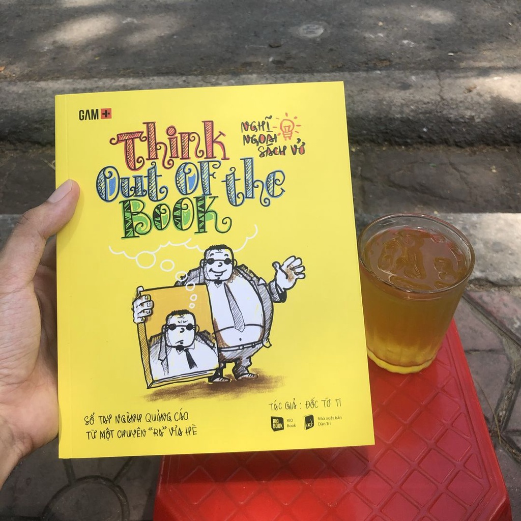Ảnh Sách - Think out of the Book - Nghĩ Ngoài Sách Vở 1