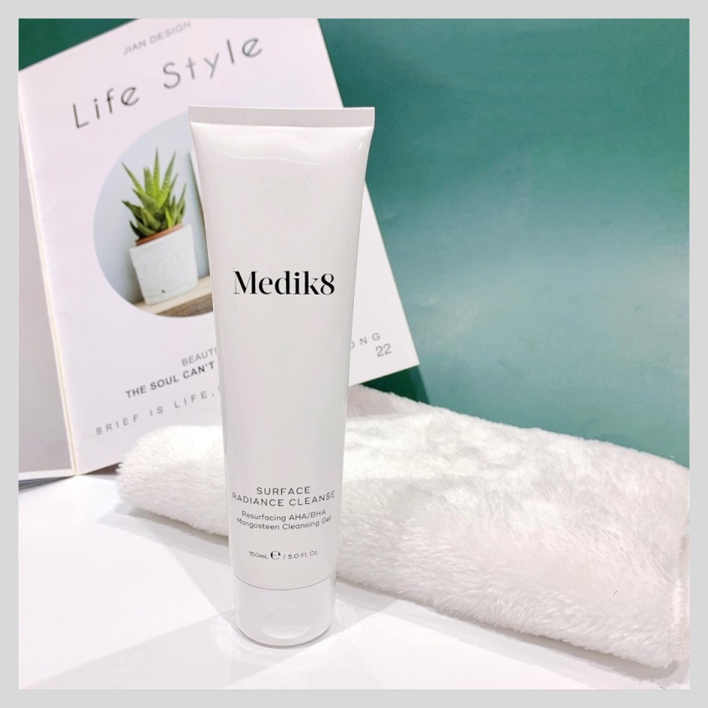 Sữa rửa mặt có chứa AHA/BHA Medik8 Cleanse 150ml | Shopee Việt Nam