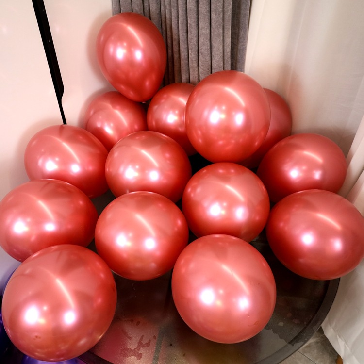 Bong bóng bay nhiều màu trang trí Trung Thu