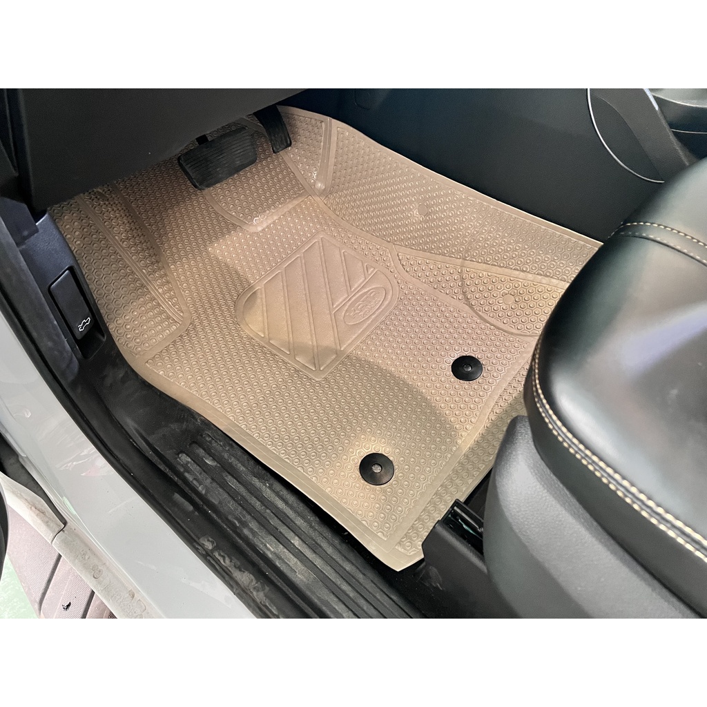 Thảm Lót Sàn Ô Tô Ford Everest 2023-2025 phiên bản 3D PRO viền ép nhiệt- Khít sàn xe, chống trơn, không ẩm mốc