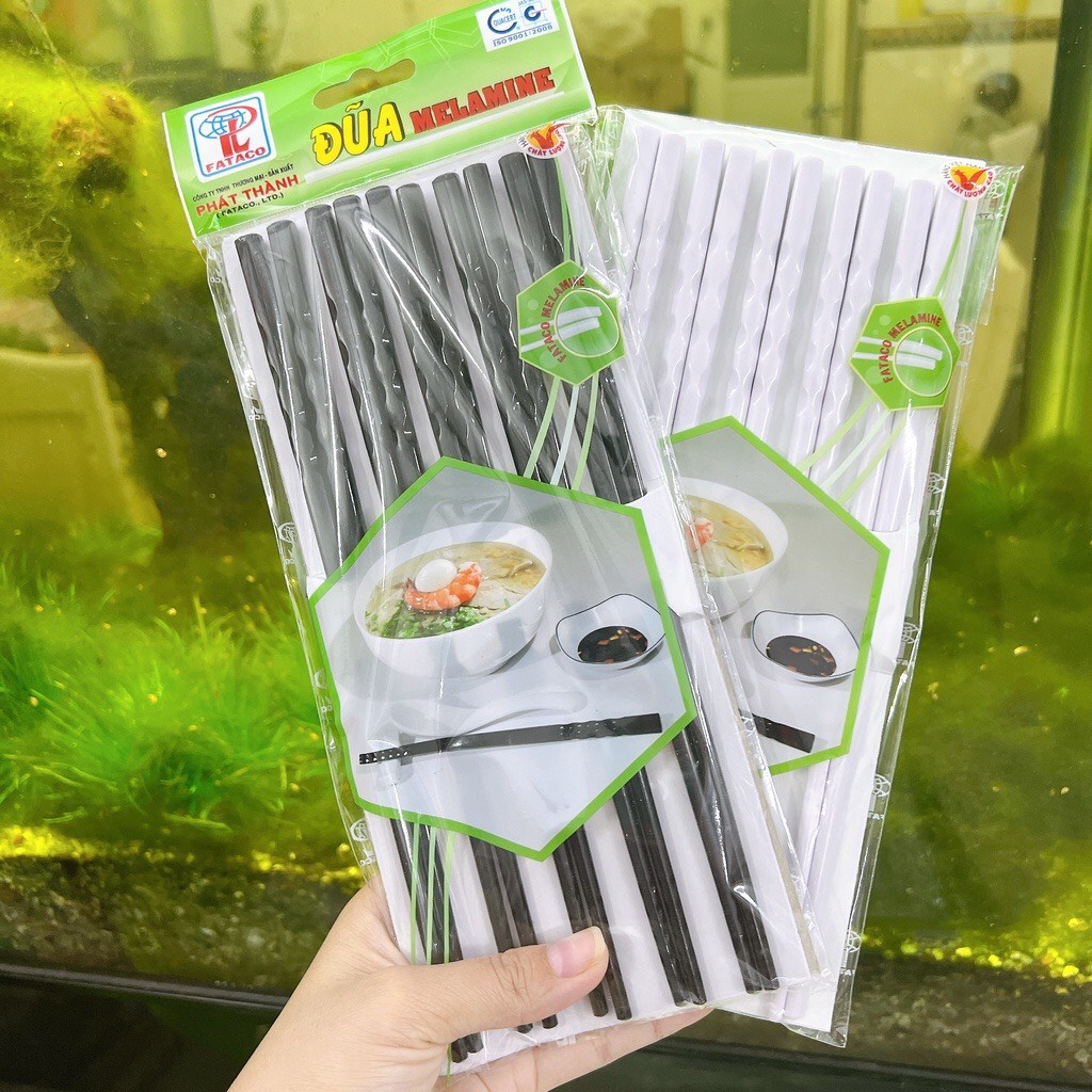 Đũa nhựa xoắn Melamine thương hiệu Fataco cao cấp màu trắng -- màu đen