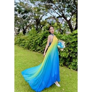 Maxi yếm ombre hở lưng xoắn cổ, sang chảnh, đi biển, du lịch vàng xanhn