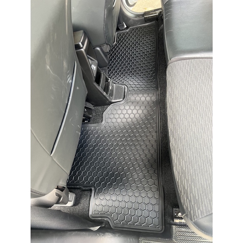 Thảm lót sàn ô tô Suzuki XL7 2019-2022 HÀNG THƯỜNG, bộ trải sàn cao su PVC đúc, không mùi dễ dàng vệ sinh giá tốt