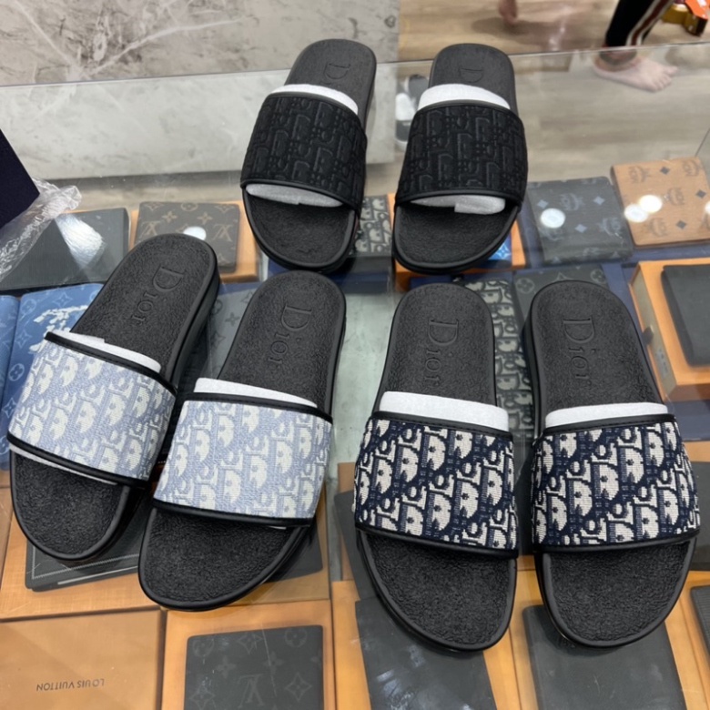 Louis Vuitton Flip Flops Slippers in Surulere - Shoes, Brothersman Luxury