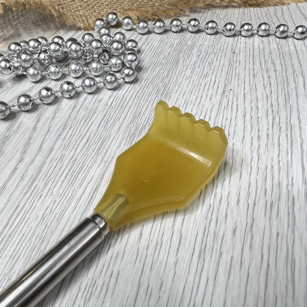 Cây gãy lưng inox kéo rút gọn dài gãi lưng tiện dụng