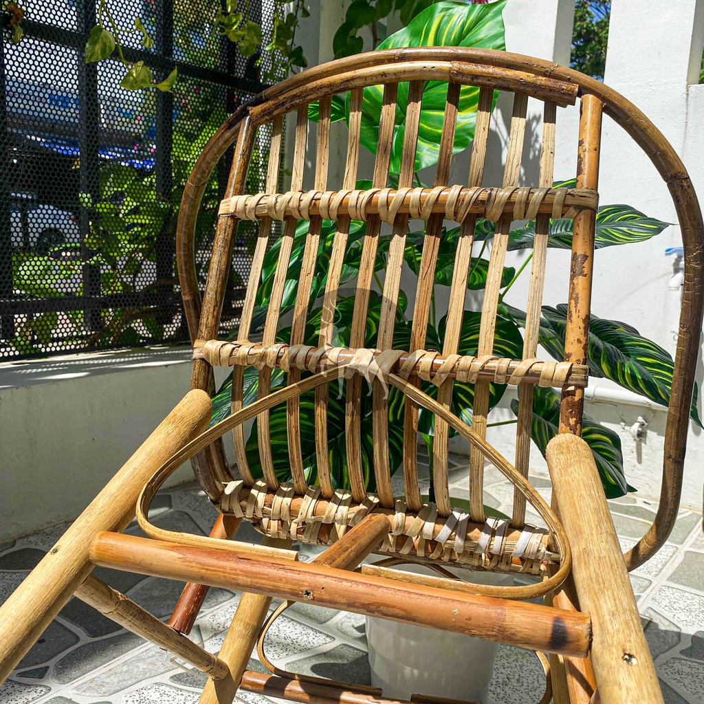Ghế mây con sò và bàn gỗ xà cừ HOME MÂY - Sản phẩm phù hợp cho quán Cafe