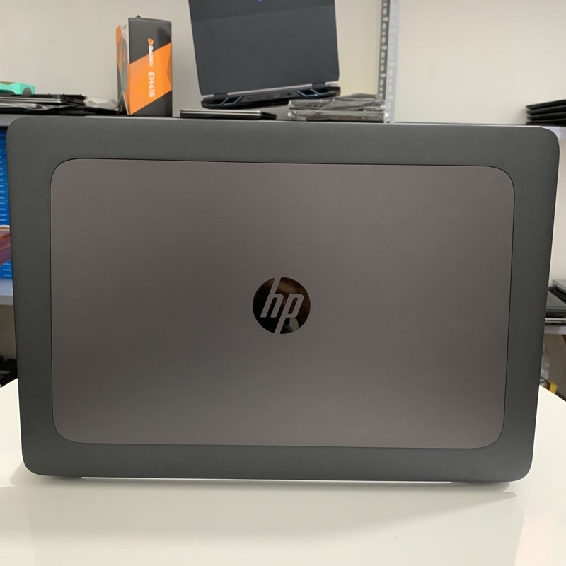PC Portable HP ZBook 15 G3 I7-6820HQ 16Go RAM 512Go SSD Quadro M2000M 15.6" FHD W10