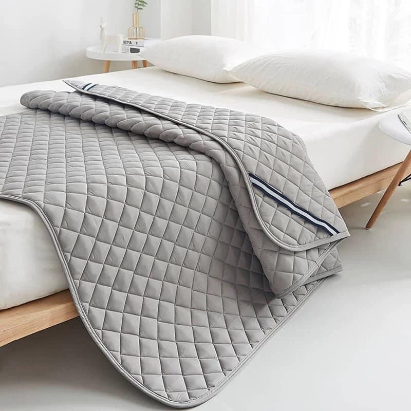 Ảnh Tấm Trải Đệm Topper Nệm Trải Giường Trải Sàn Siêu Mỏng Cho Cả 4 Mùa Bo Décor Đa Năng 1