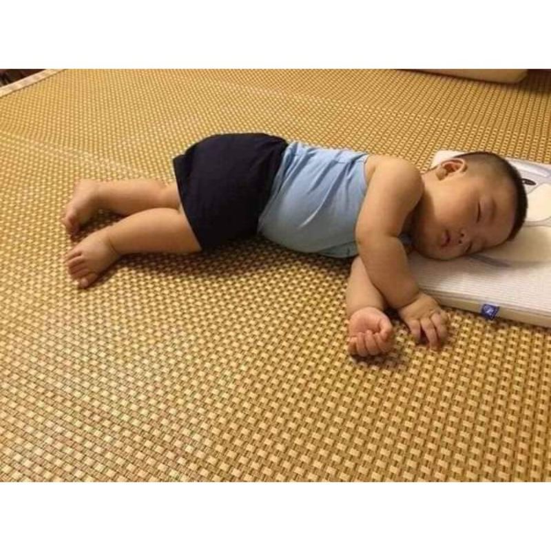 Chiếu Điều Hòa Dây Sợi Mây, Lót Lụa và Lót Vải Cao Cấp, Hàng Xuất Khẩu, Không Có Dằm, An Toàn Cho Bé