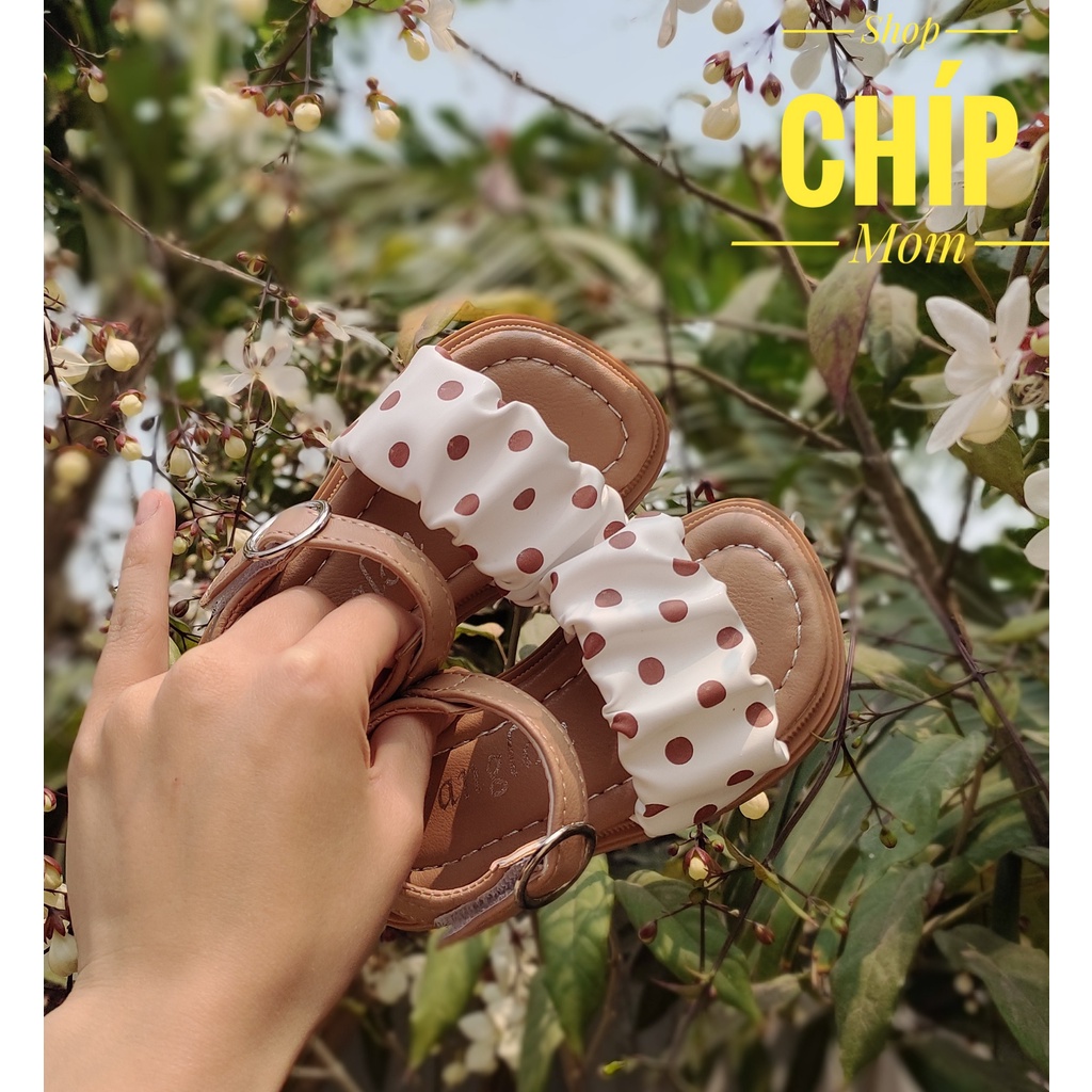 sandal bé gái dép quai hậu cho bé chấm bi nhún điệu công chưa đế chống trượt em chân QCCC M218 ( có ảnh thật )
