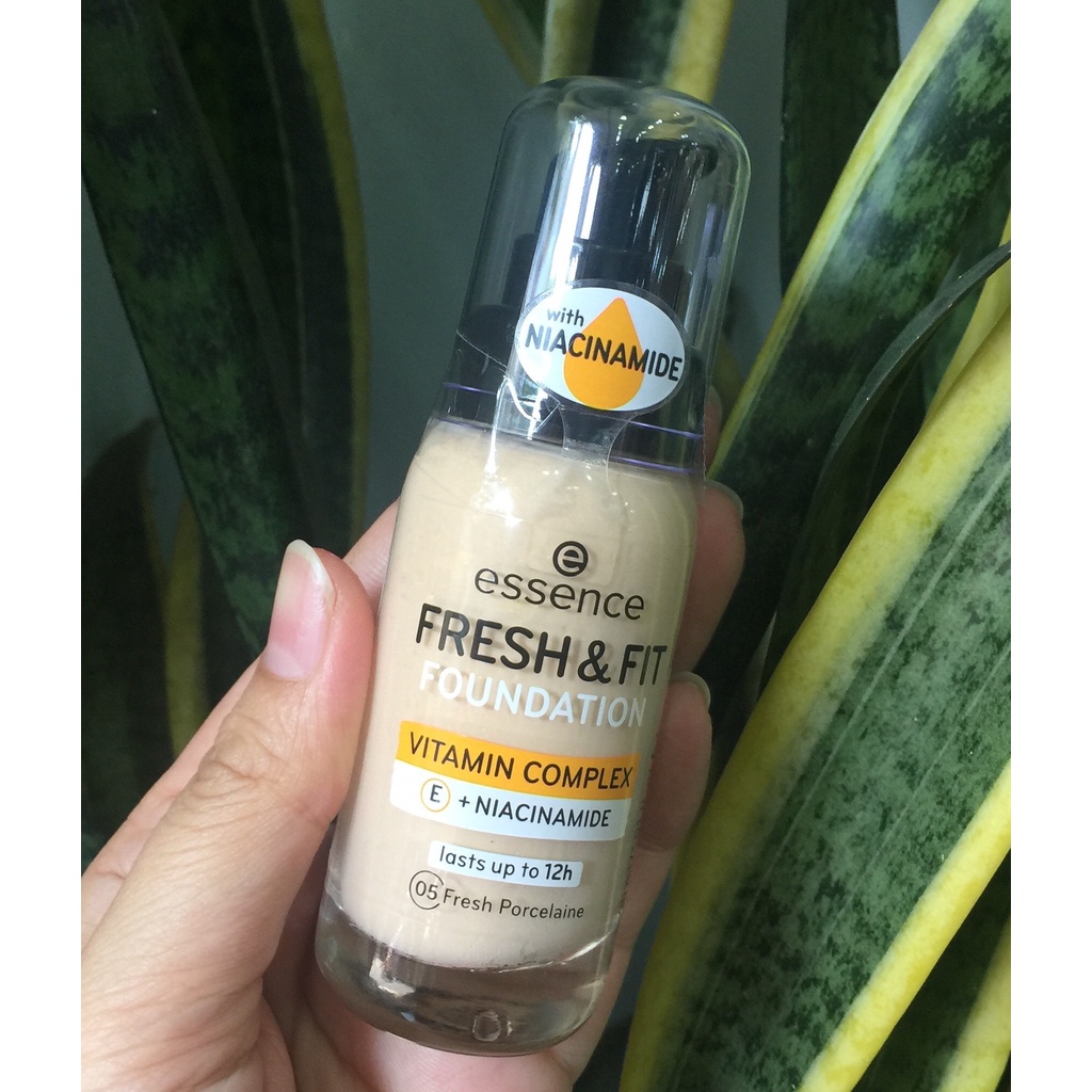 Kem nền GOAT E ssen ce FRESH & FIT FOUNDATION 30ml