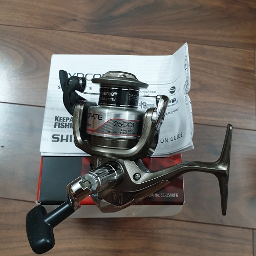 Shimano SYNCOPATE 2500FG Fishing Reel - SC2500FGC Clam Pack Edition