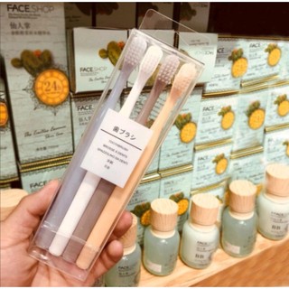 Combo 2 Set bàn chải MUJI đánh răng lông mịn công nghệ Nhật Bản- 2 Set Tổng 8 Bàn Chải