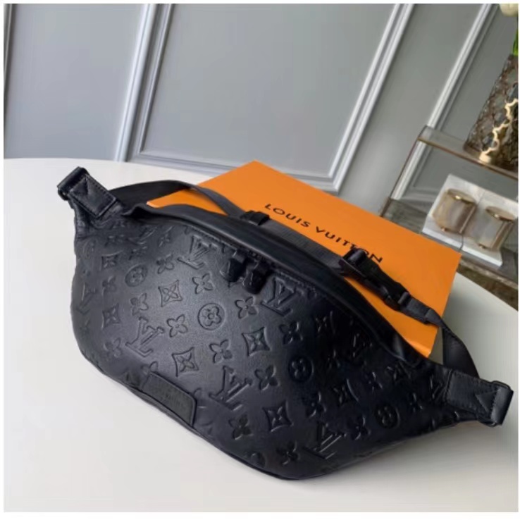 Louis Vuitton Belt Bag Men's Chest Bag Calfskin Versatile Casual Men's