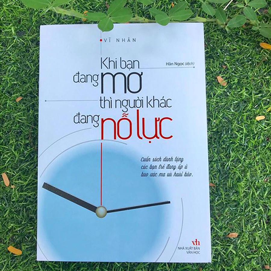 Combo Sách - Khi Bạn Đang Mơ + Không Nỗ Lực Đừng Tham Vọng + Vươn Lên Hoặc Bị Đánh Bại