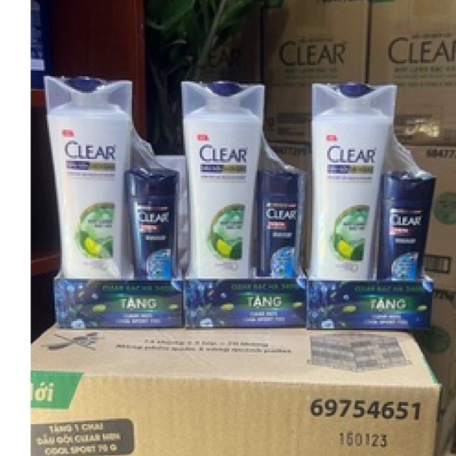 Dầu Gội Clear Sạch Gàu 380ml Mát Lạnh Bạc Hà 3x Sức Mạnh Đánh Bay Gàu, Ngứa, Vi Khuẩn