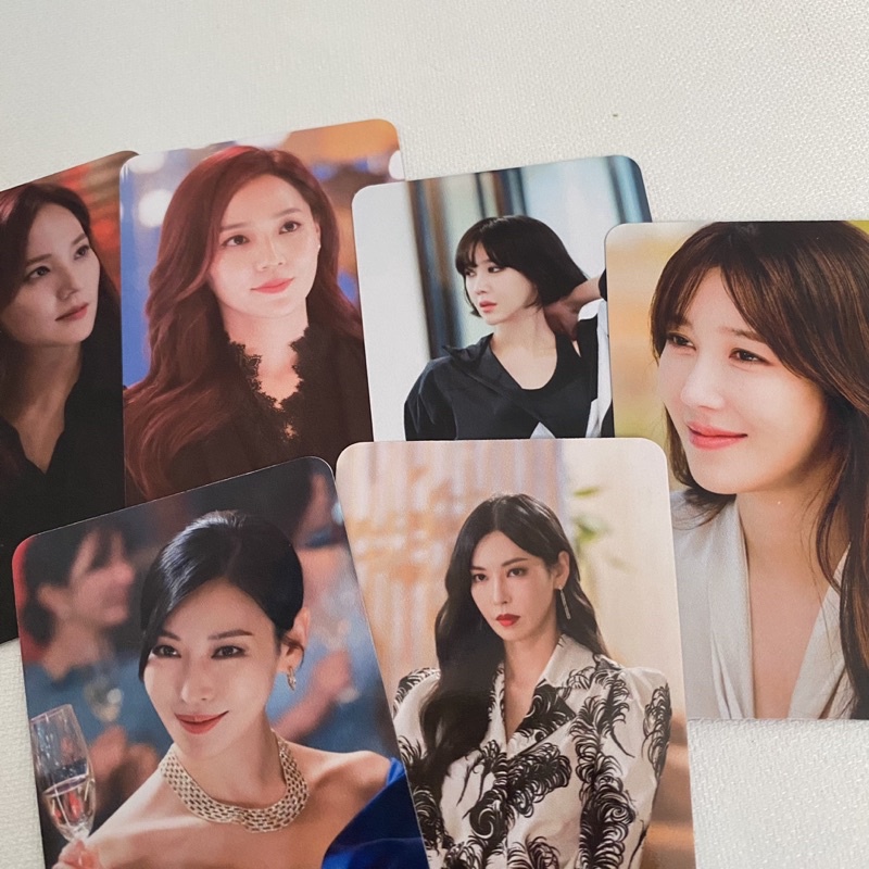 set card bo góc phim "Cuộc chiến thượng lưu" (Penthouse)