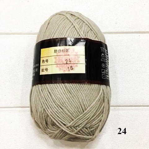 24 - Xám bạc