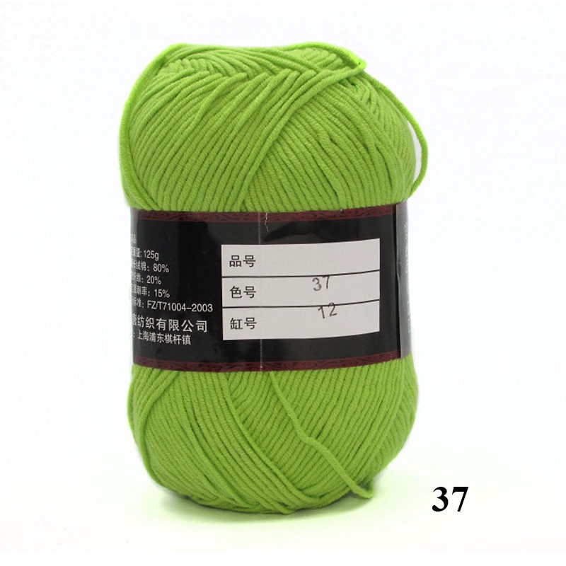 37 - Xanh lá