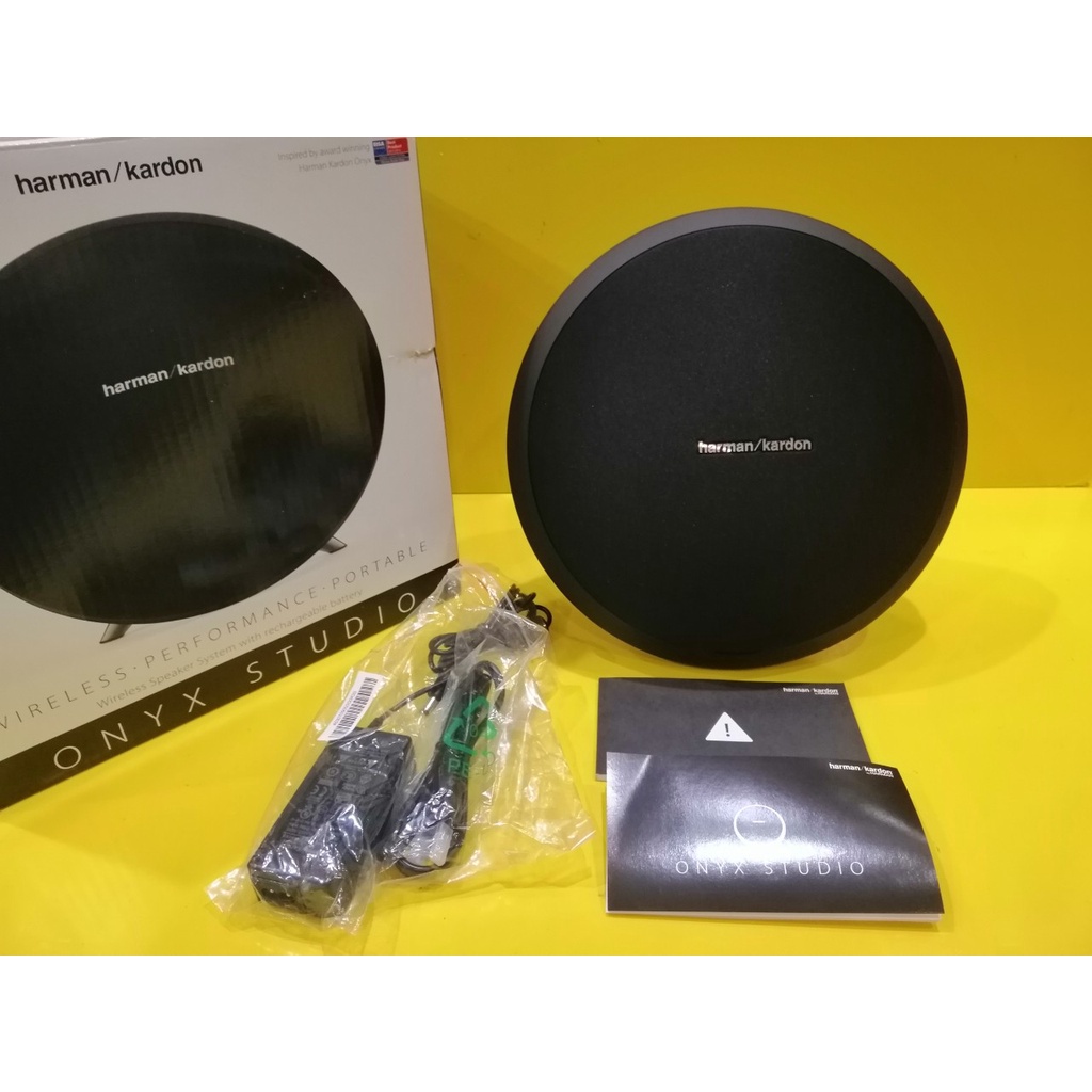 Loa Bluetooth Harman Kardon Onyx Studio (FC0005-0603331) dòng nội địa Nhật  (NEW)