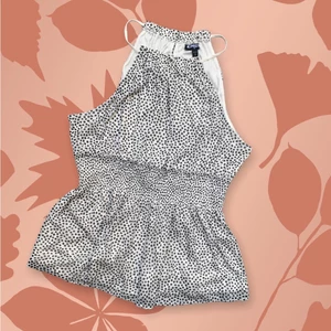Áo yếm thun EXPR3SS size S