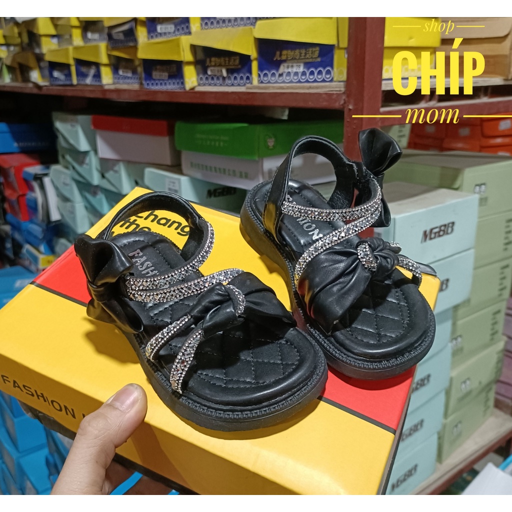 sandal bé gái dép quai hậu cho bé đính đá nơ thắt xinh xắn điệu đế chống trượt QCCC full hộp 895 ( có ảnh thật )