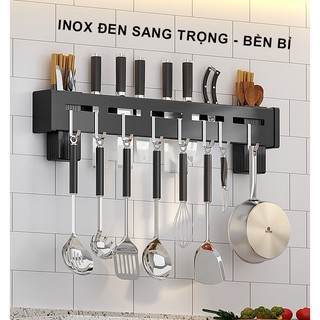 Giá treo sắt gài dao dán tường cho bếp: Treo đũa, thìa, kéo, nạo gọn gàng và tiện lợi.