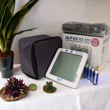 Máy đo huyết áp bắp tay ALPK2 K2_231 - Công Nghệ Nhật Bản - đo nhịp tim, theo dõi sức khỏe tại nhà