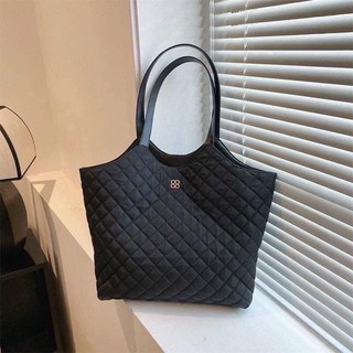 Túi Xách Đeo Vai Trần Trám Size To Hottrend