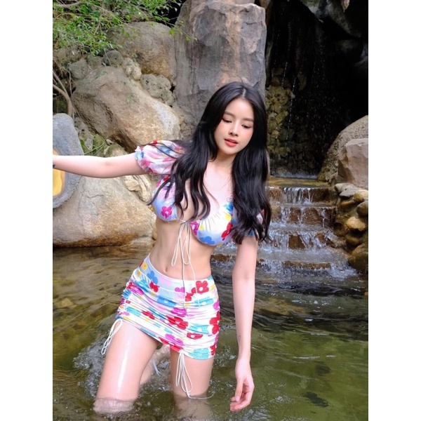 Set bikini hoa hồng rút dây Mie