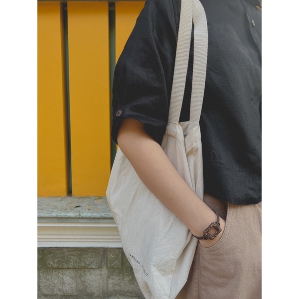 Vòng tay Shiro - vòng da khoen gỗ vuông vintage