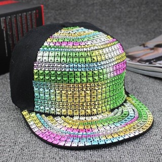 Mũ Lưỡi Trai Đính Đinh Tán Phong Cách Hiphop Thời Trang Hàn Quốc