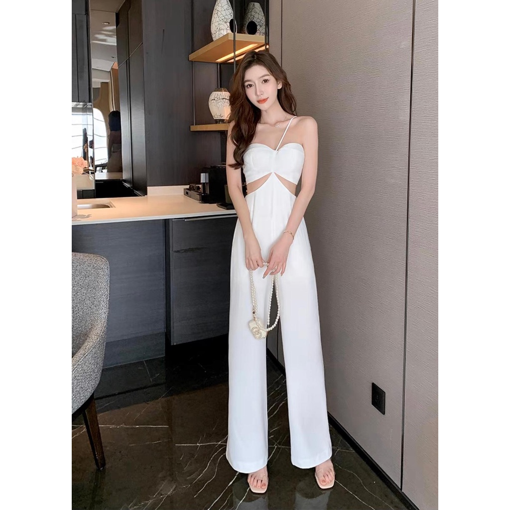 Jumpsuit trắng quần ống xuông có mút ngực