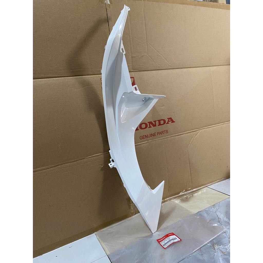 Tấm ốp yếm bên phải | cánh yếm trong Air Blade 125 (2015-2019) màu ...